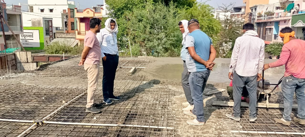 The head of the municipality gave instructions to complete the construction of the indoor stadium by July, the roof was laid today