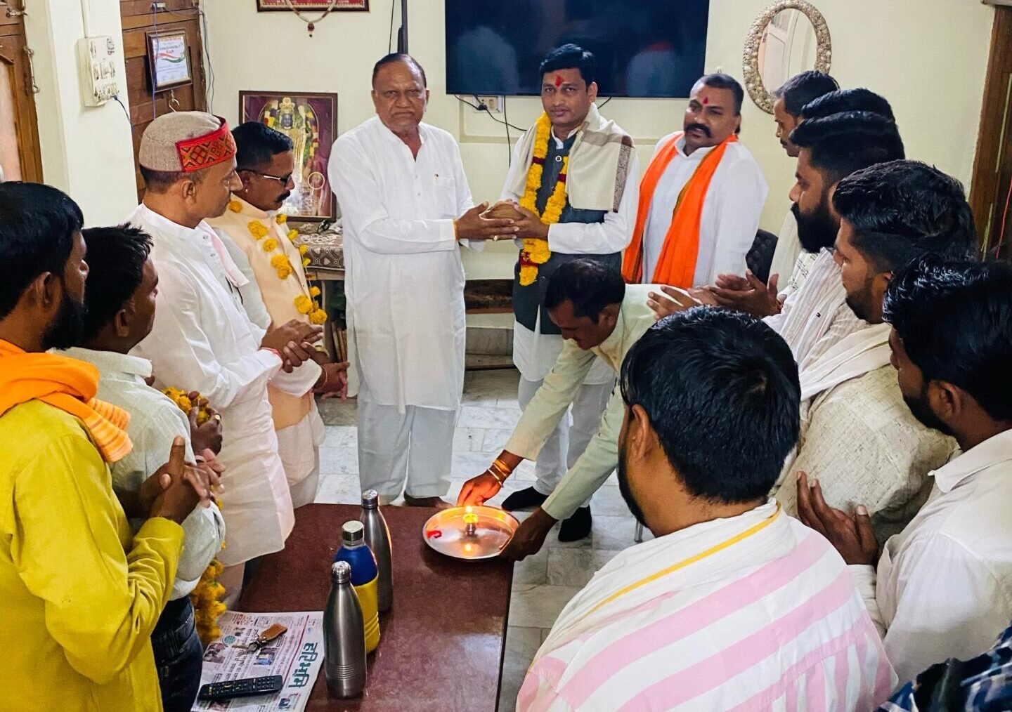 State President of Lodha Samaj Youth Organization welcomed on his arrival in the city