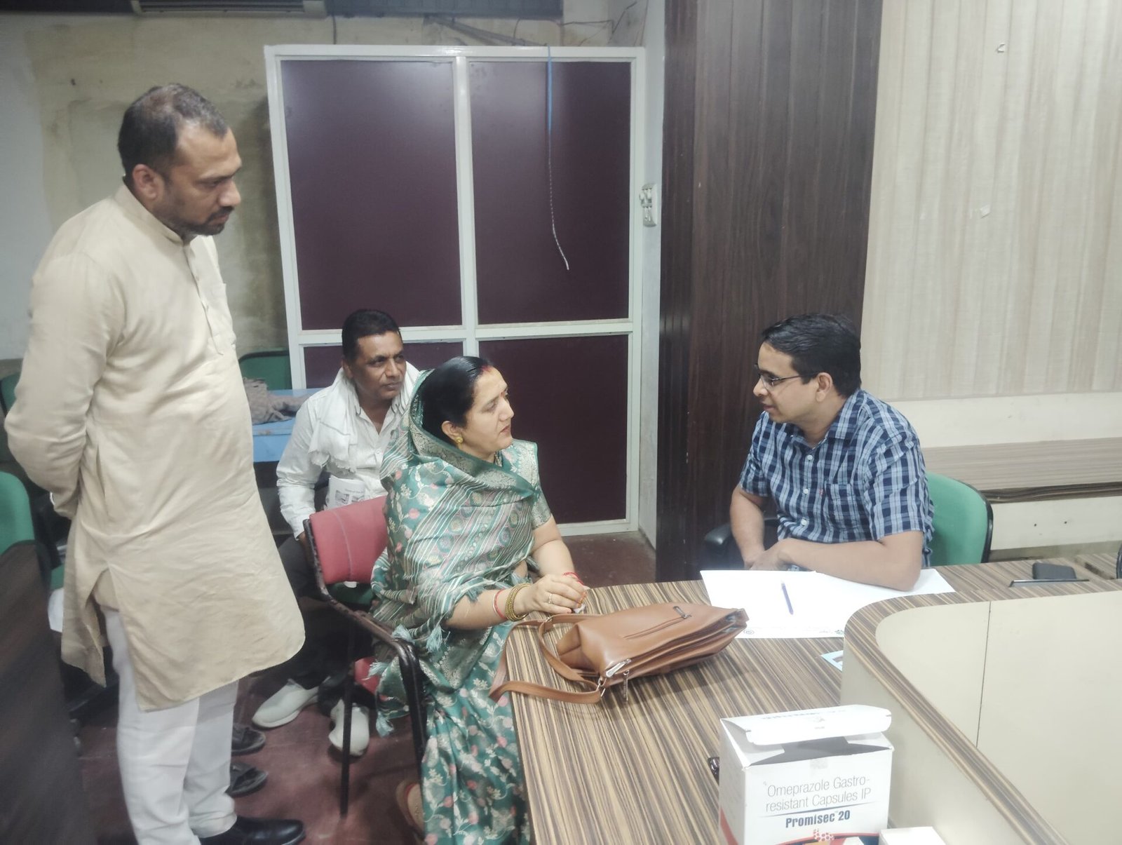 Mega free health camp organized in Nagarpalika, 274 people underwent health checkup