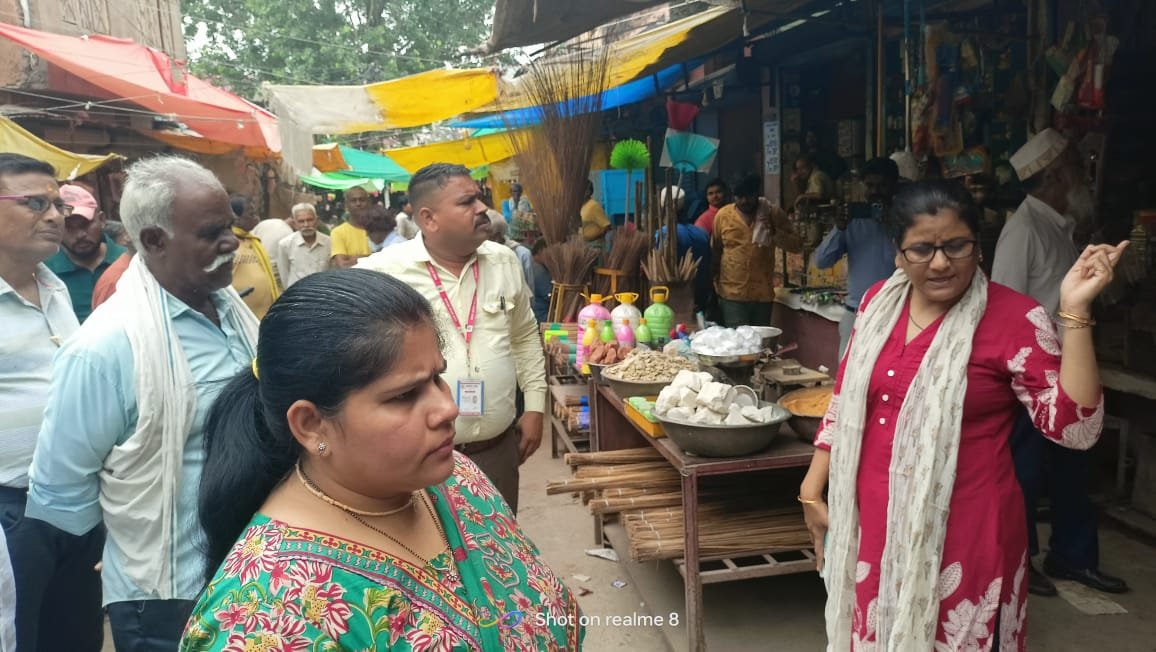 CMO inspected the market, notices were issued to 15 encroachers
