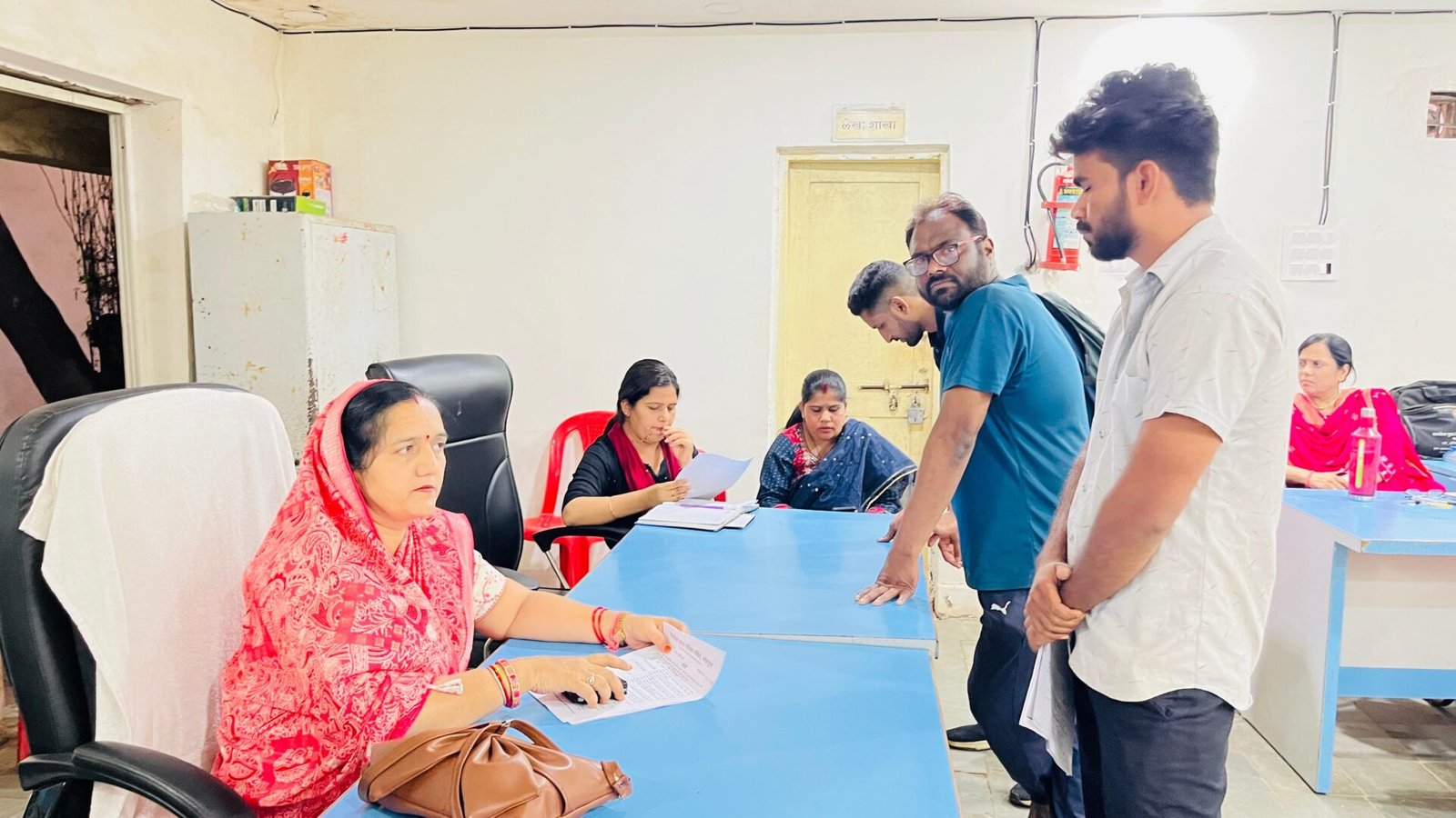 Municipal President Neetu Yadav gave instructions to resolve the complaint immediately in the public hearing
