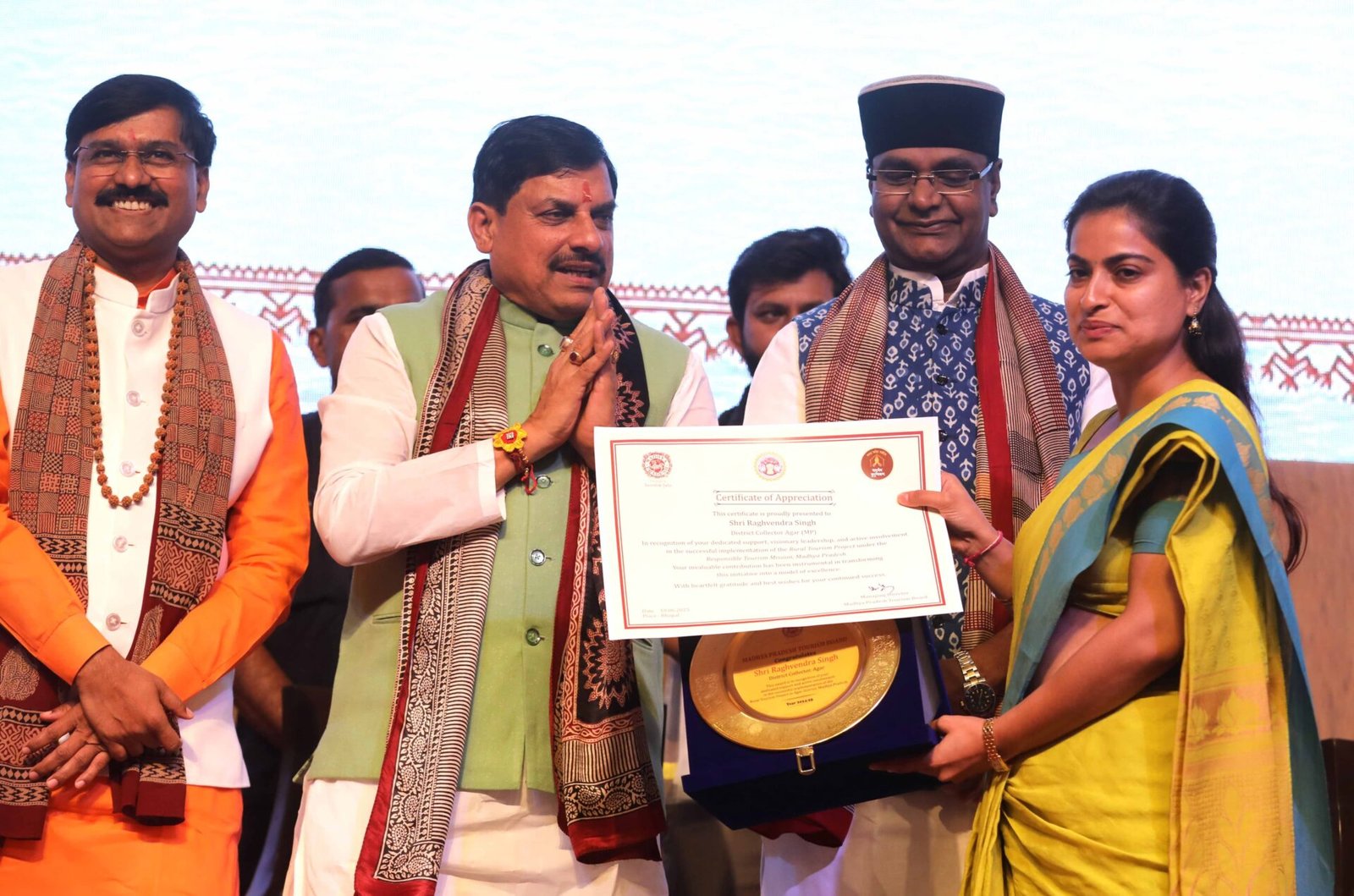 Collector Sonia Meena honored for outstanding contribution in rural tourism project
