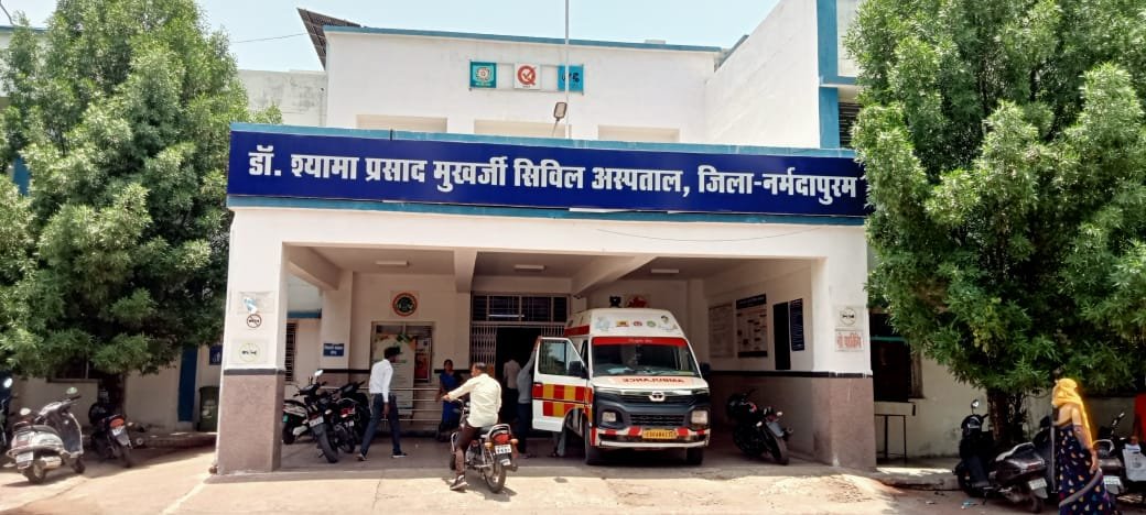 The dental department of the government hospital removed the tumor of the salivary gland, the doctors showed their skills