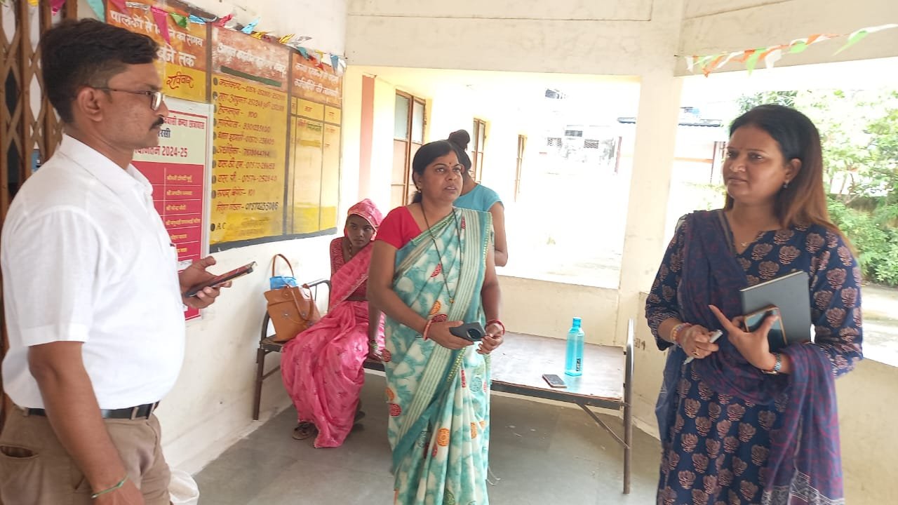 CMO inspected the tribal girls hostel, found improvement in the system