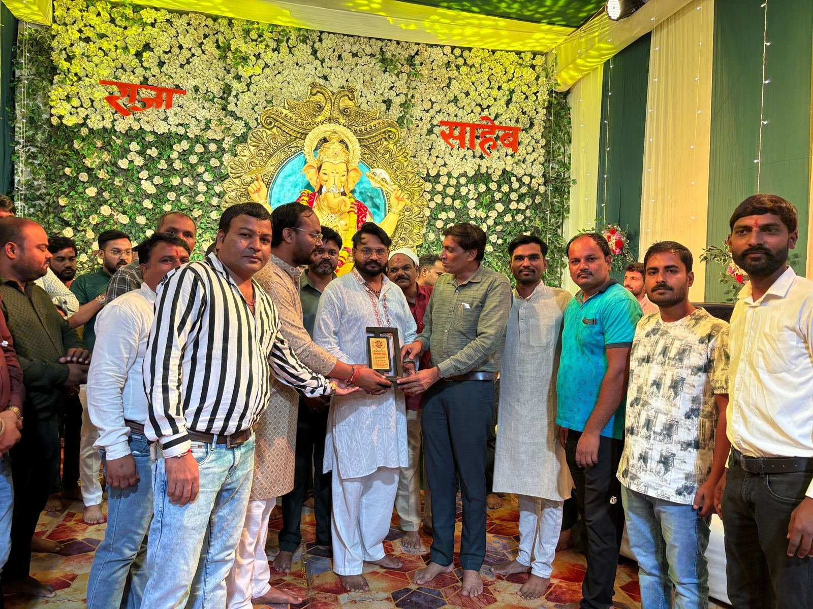 New initiative of Chintamani Ganesh Mandal, social workers honored