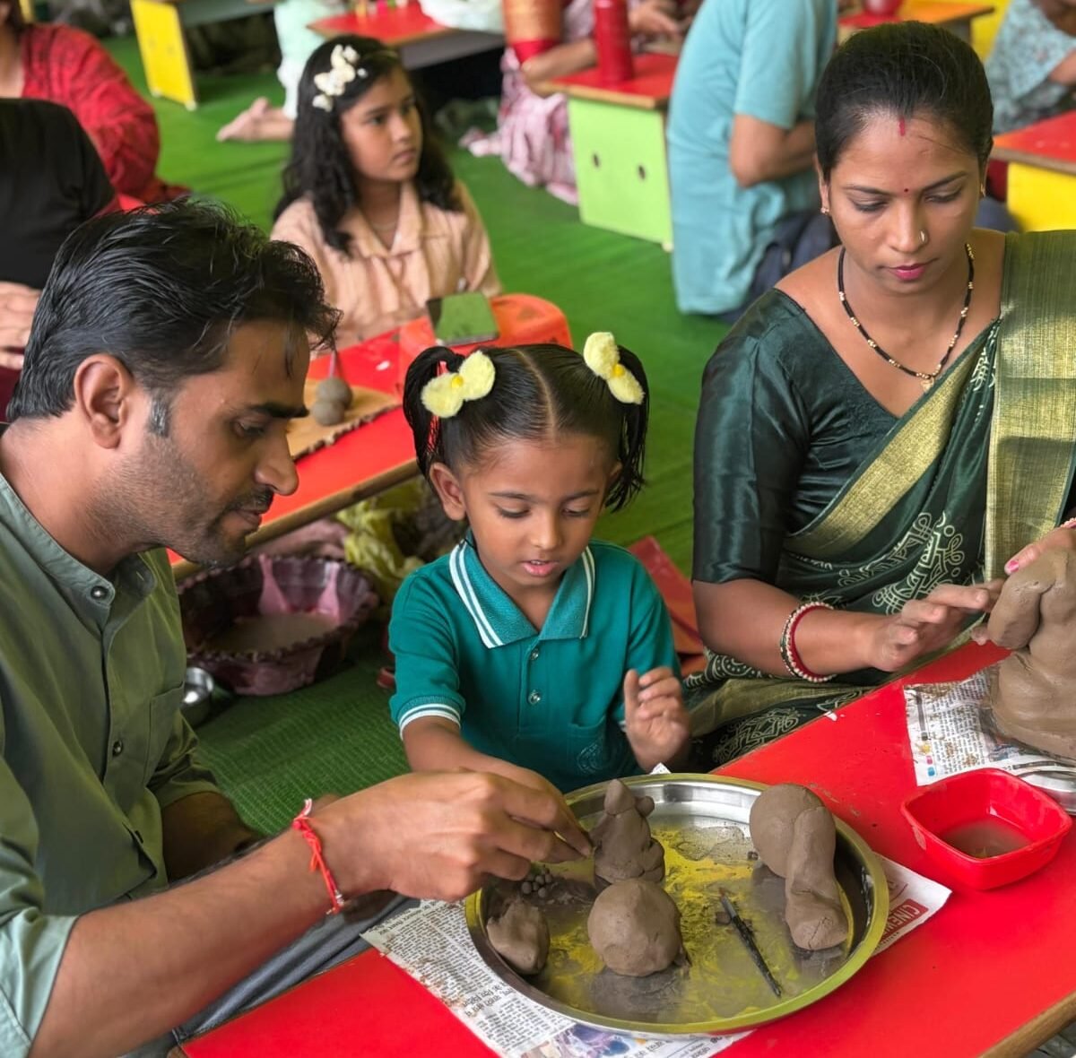 Successful completion of 'Ganesh of clay' workshop at Vardhman Vidyalaya