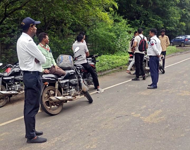 Ten drivers were fined for violating traffic rules