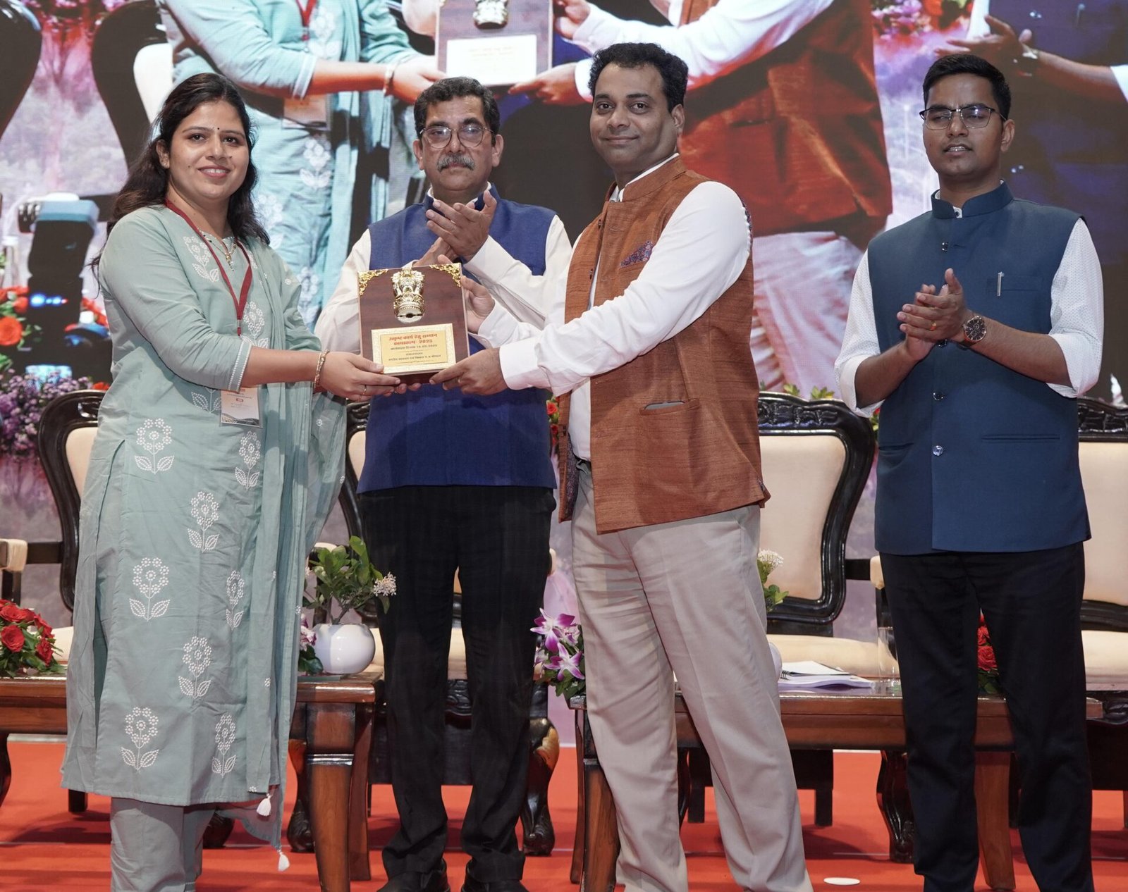 Sub-engineer Ayushi Richharia honored for widening and beautification of Meenakshi Chowk