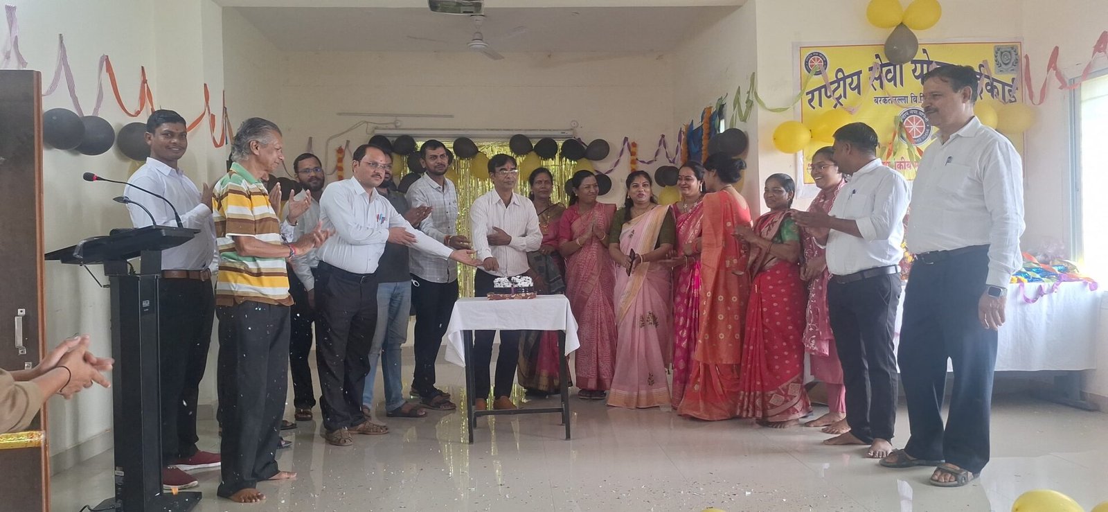 Teacher teaches the art of living: Dr. Neeta Rajput