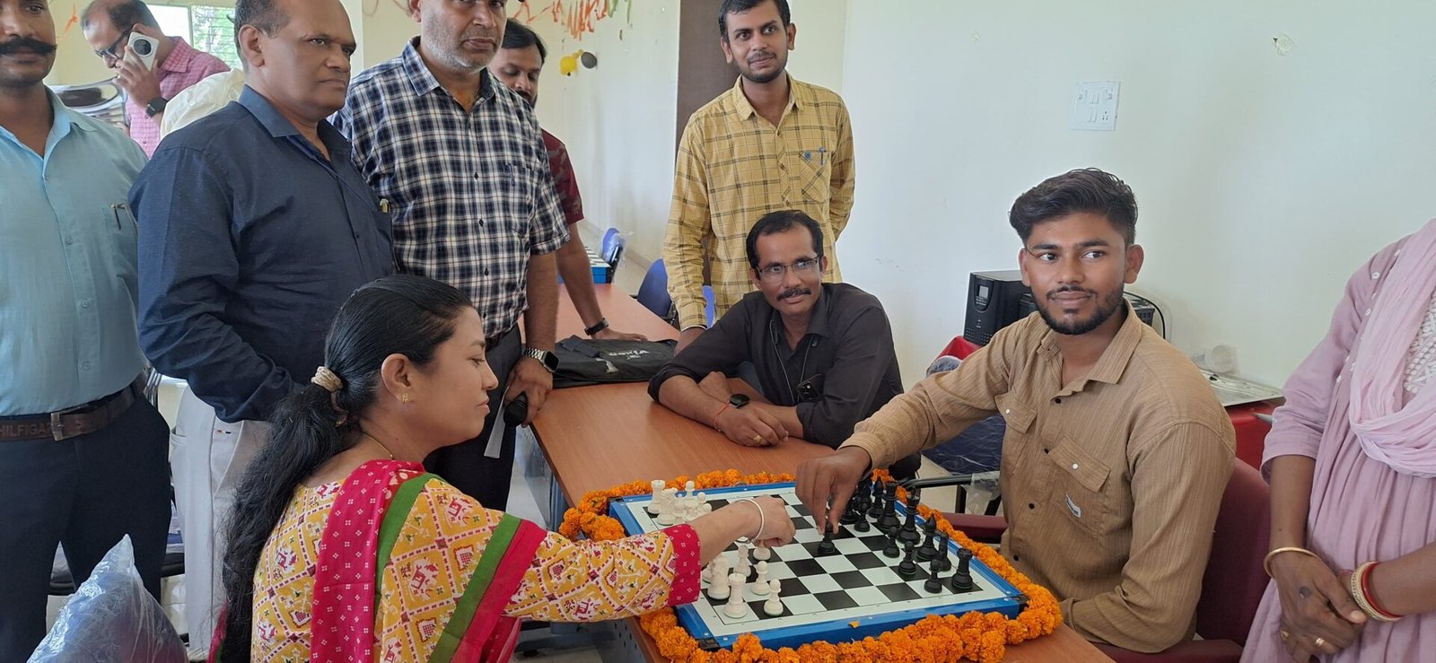 Hema Patel and Abhay Bairagi became champions in the district level chess competition