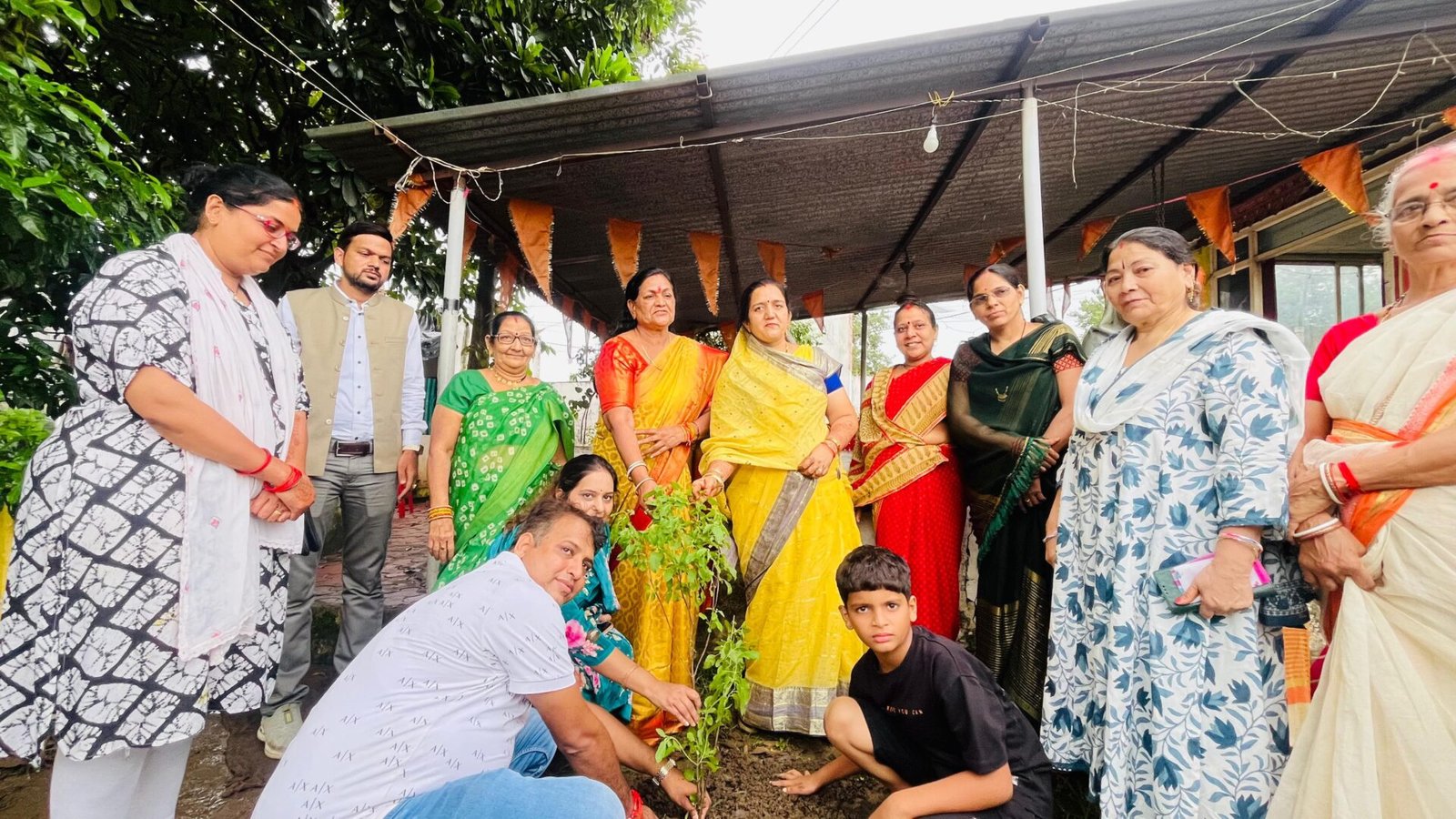 One tree for mother campaign, Rajya Sabha MP along with the Municipal Chairman planted a tree