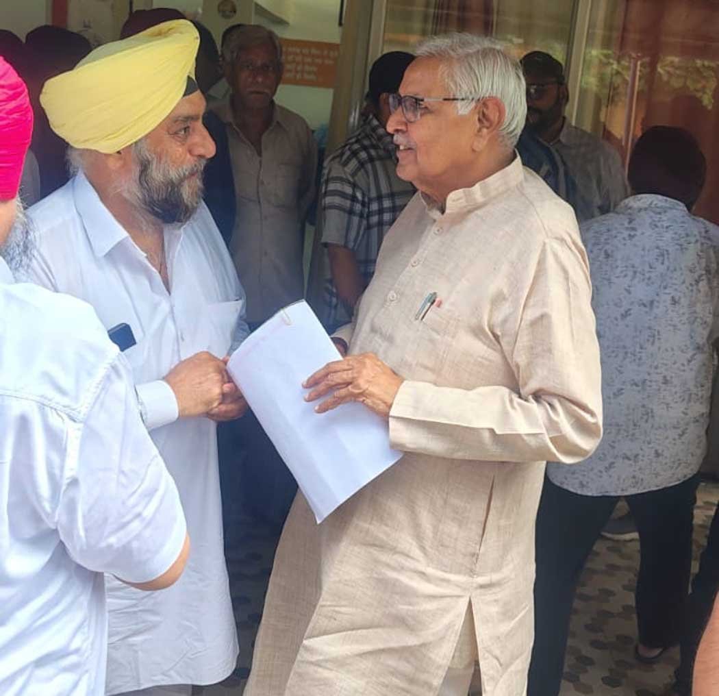 ट्रक ऑनर्स एसोसिएशन की मांग, रेलवे माल गोदाम और ट्रांसपोर्ट नगर को शहर से बाहर ले जाएं 1 Truck Owners Association demands shifting of Railway Goods Warehouse and Transport Nagar out of the city