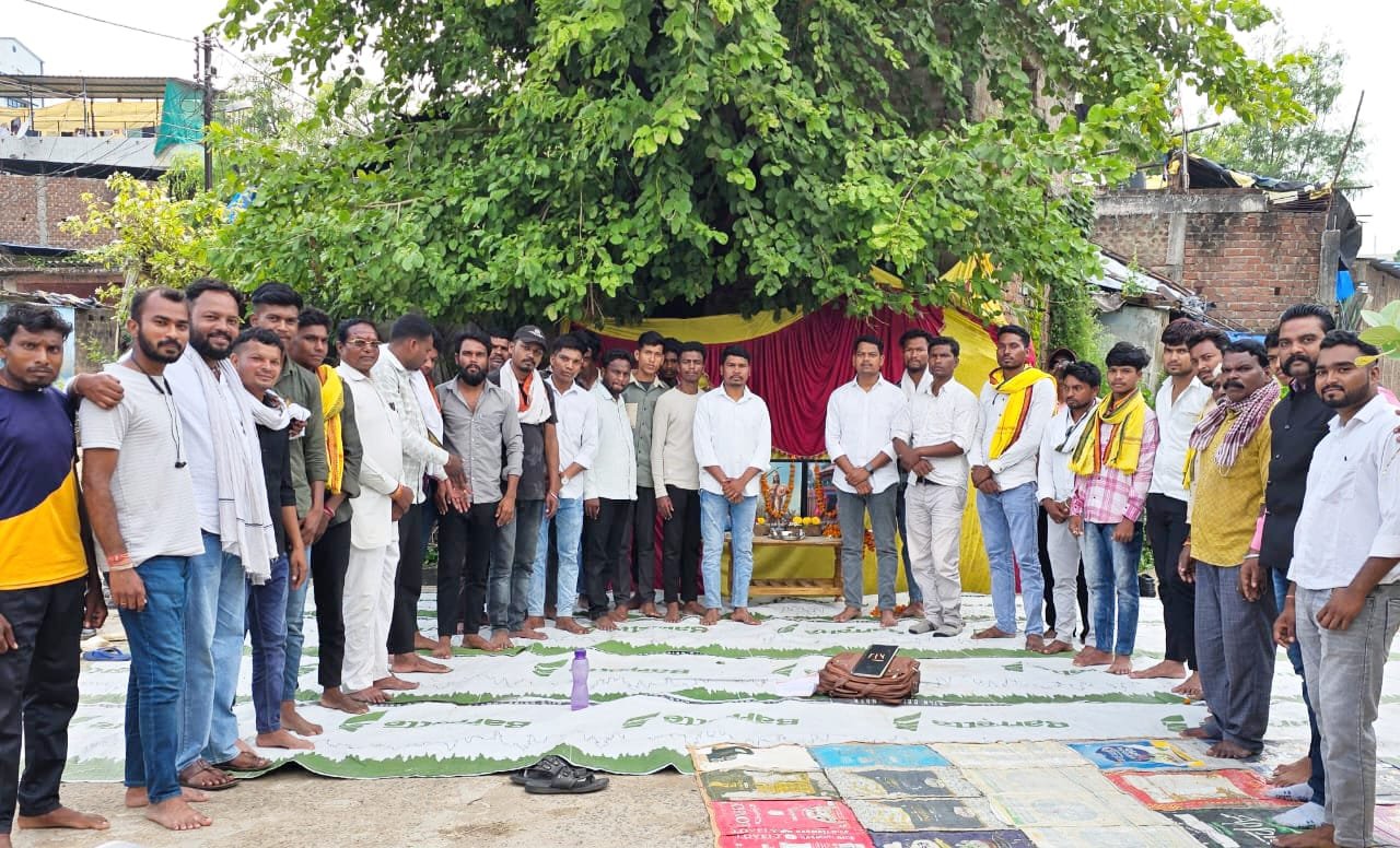 Madhya Pradesh Tribal Youth Association reorganized, Akash Kushram becomes state president