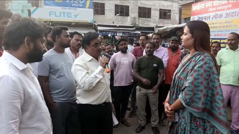 Itarsi Municipality employees protest over salary delays, financial irregularities and administrative problems