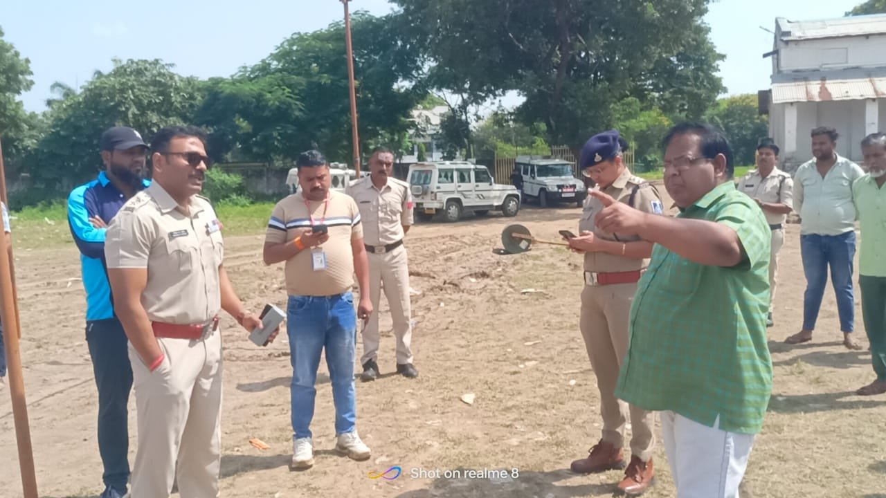 Firecracker market to be set up at Gupta Ground, City Magistrate and SDOP inspected