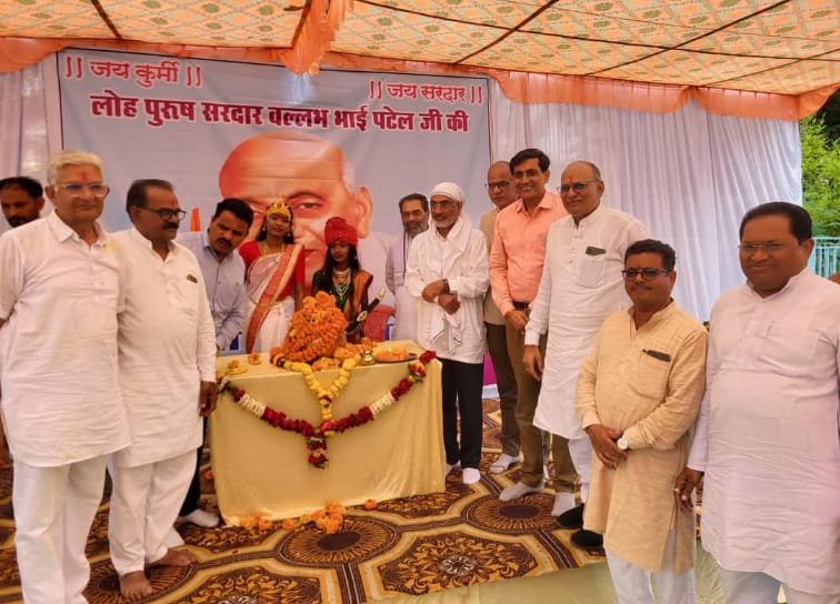 Rally taken out on the birth anniversary of Iron Man Sardar Patel, Jalabhishek done with Narmada water