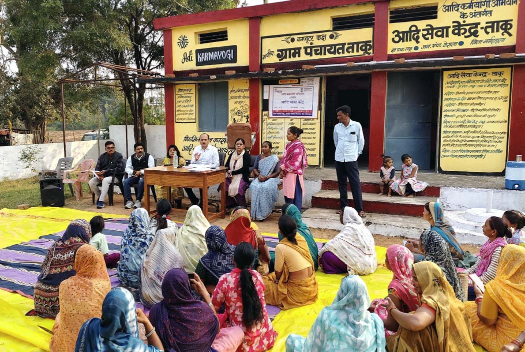 Public hearing held at Adi Seva Kendras in Kesla under 'Dharti Aaba' programme, over 400 applications received