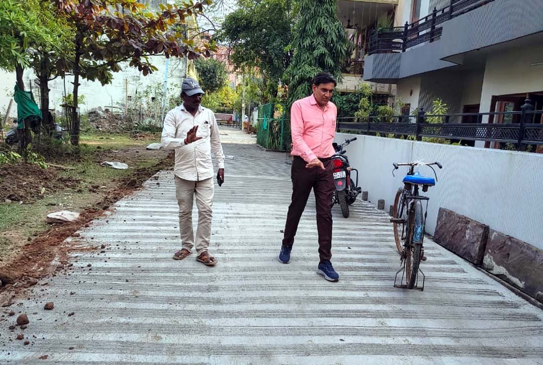 Municipality president inspected and resolved to launch a cleanliness drive in Ward 13.