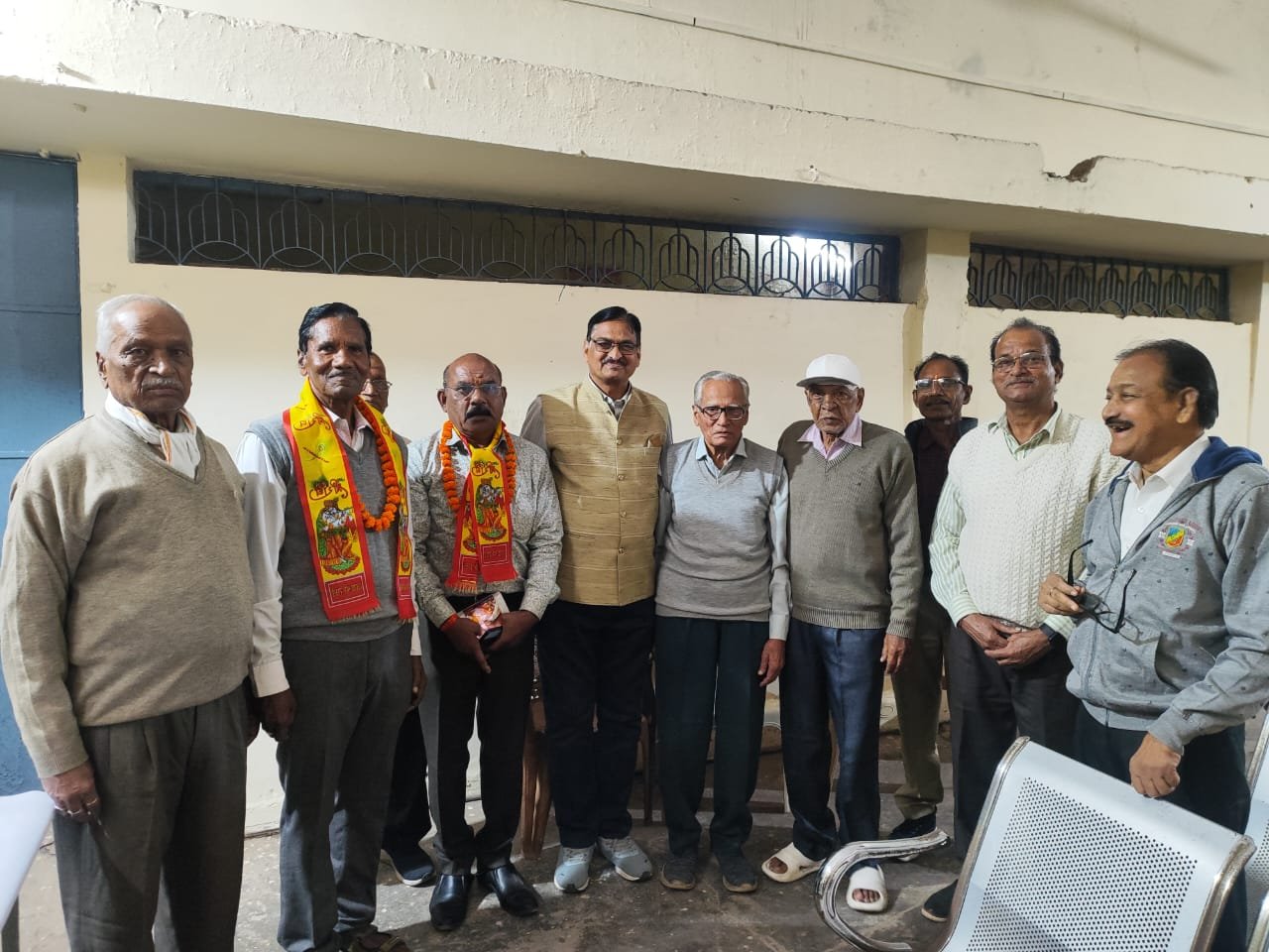Monthly meeting of Senior Citizens Association Old Itarsi: Reading room will be regular, brainstorming on public problems
