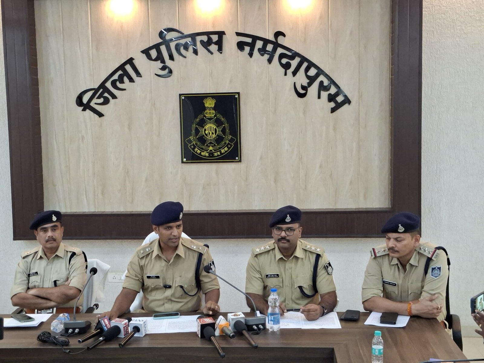 Pipariya police takes major action against illegal drugs