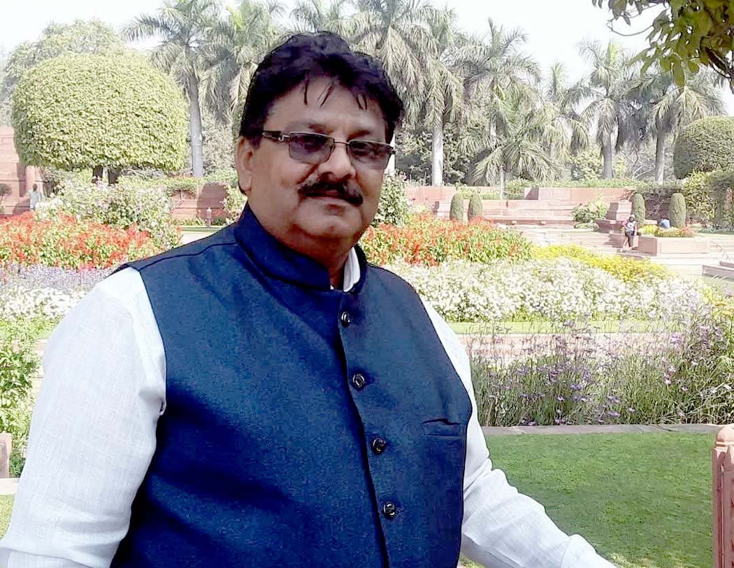 Demand for action against encroachment and road blockage on CM Rise School Road