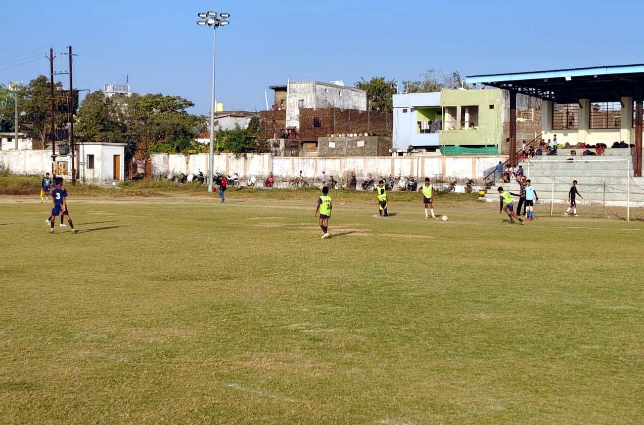 The young footballers showed their mettle on the field, with the Fighter Football Club's 9-a-side competition beginning.