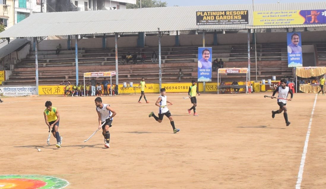 Thrill, aggression and a barrage of goals, Indore, Seoni Itarsi win