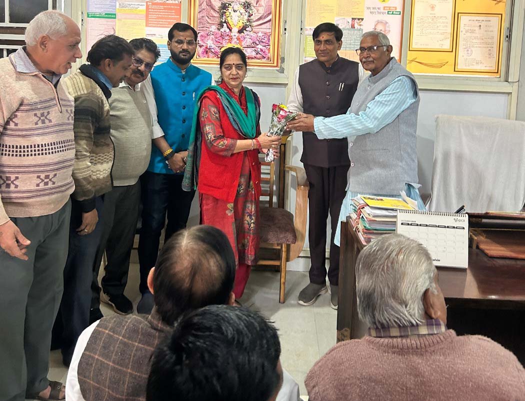 MLA honored BLO for his excellent work