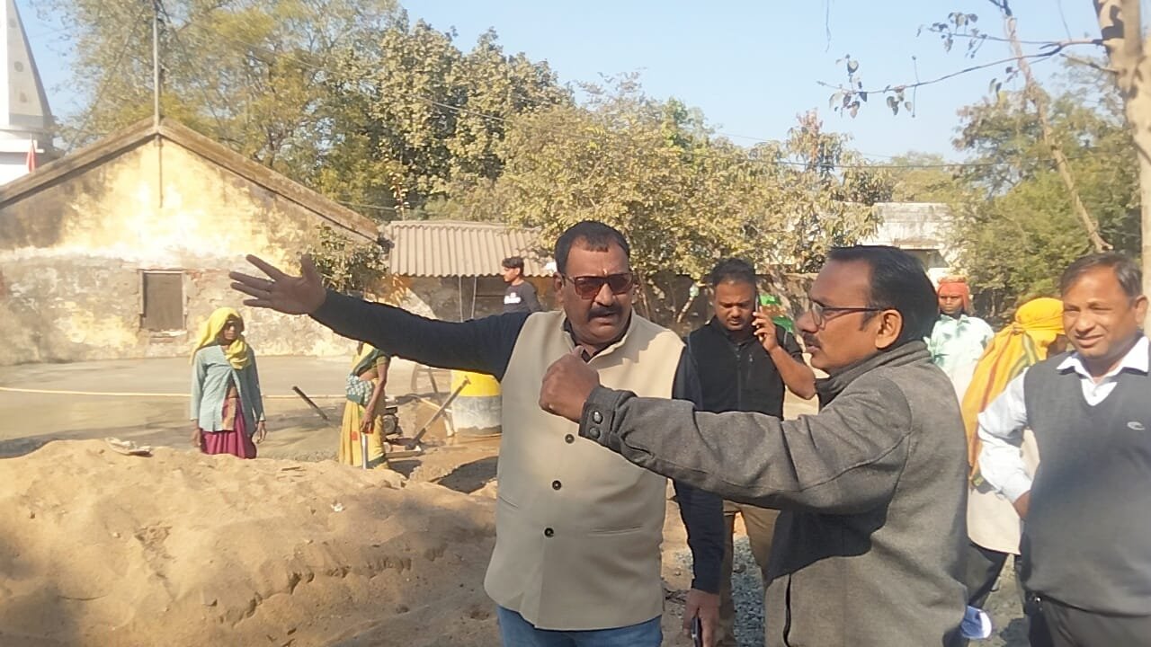 ZRUCC member inspected the passenger facilities at the railway station and expressed displeasure over the shortcomings.