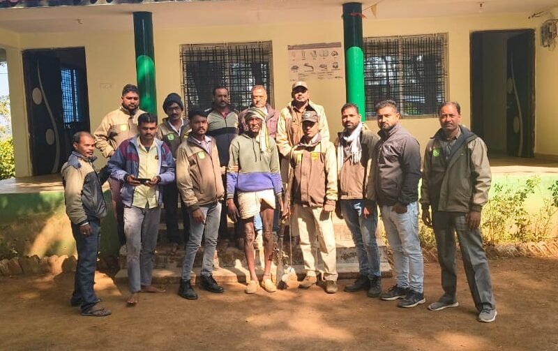 Security breach in Satpura Tiger Reserve, armed poacher captured in camera trap