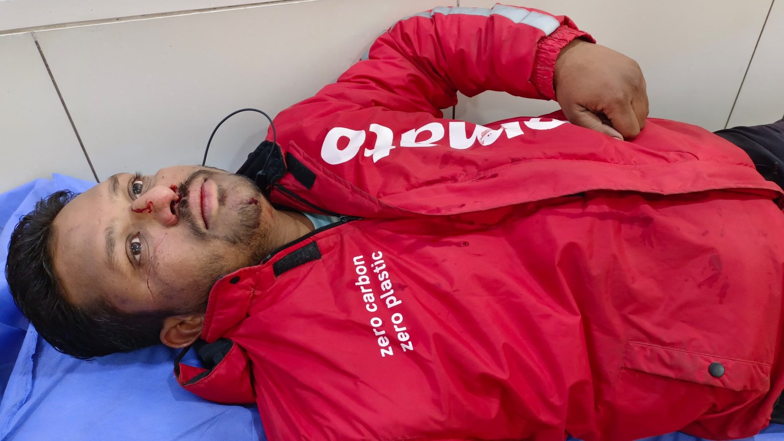 Two youths were strangled to death with Chinese manjha; police registered a case against unknown persons.