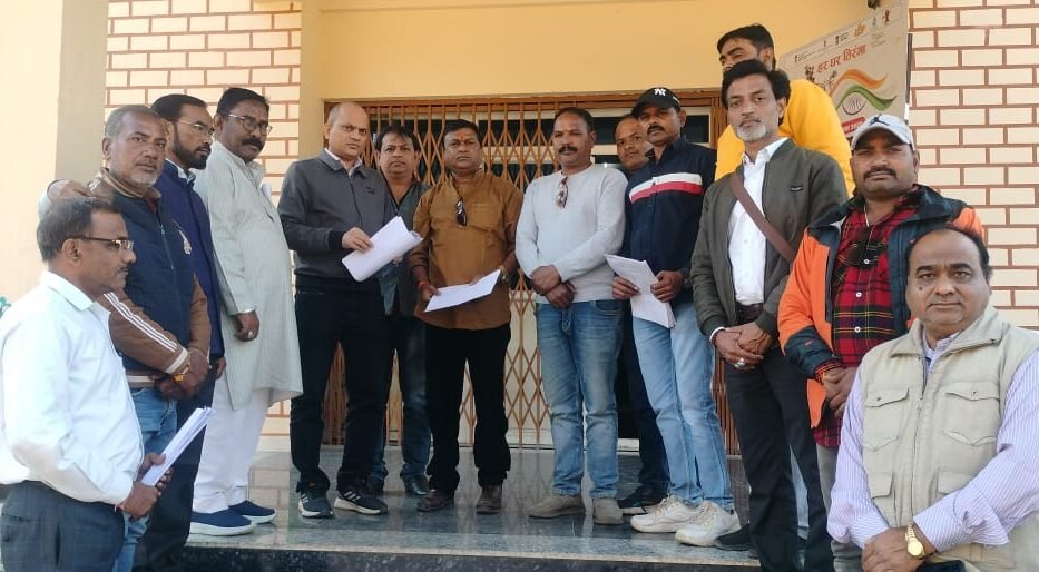 Names of deceased persons appear in Ward 12 voter list, City Congress demands action against BLO