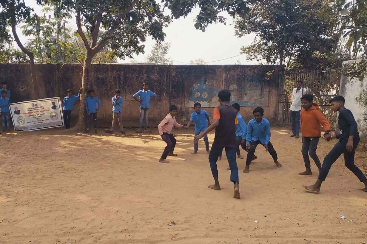 Gramoday to Abhyudaya program in Ghogharrayat, students showed their strength in Kabaddi