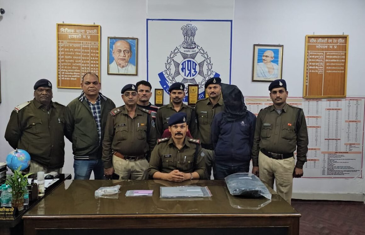 GRP nabs train thief, recovers goods worth Rs 1.46 lakh