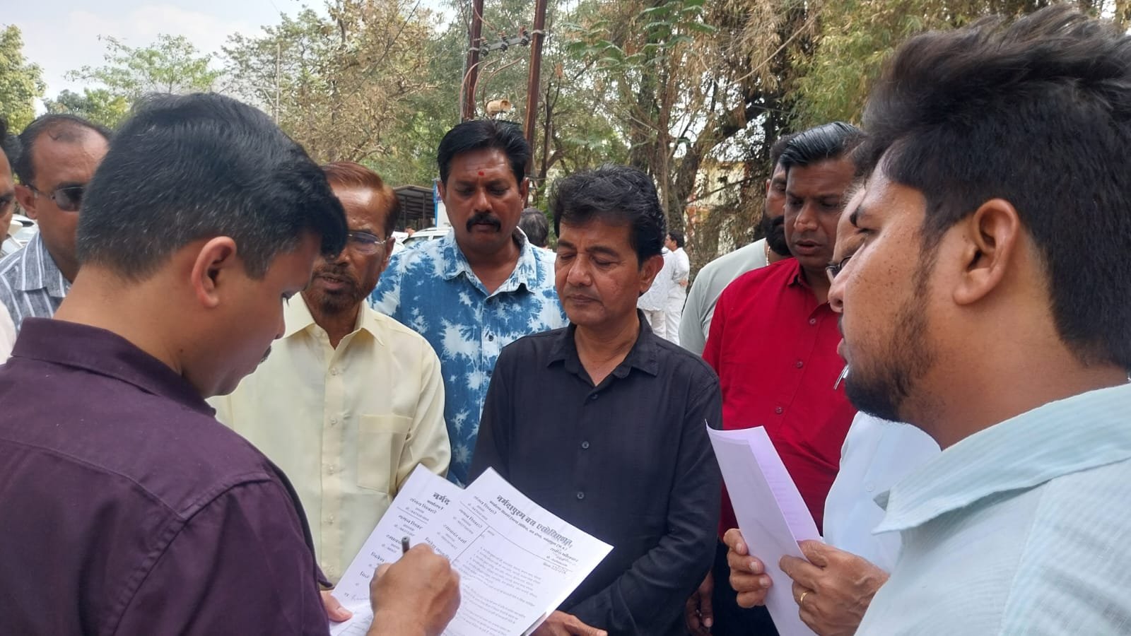 एमपी के 55 जिलों में बसें बंद करने का एलान : होली पर थमेगी प्रदेश की रफ्तार, ऑपरेटरों ने खोला सरकार के खिलाफ मोर्चा 1 Buses in 55 MP districts announced: State's pace will slow down for Holi, operators open front against the government