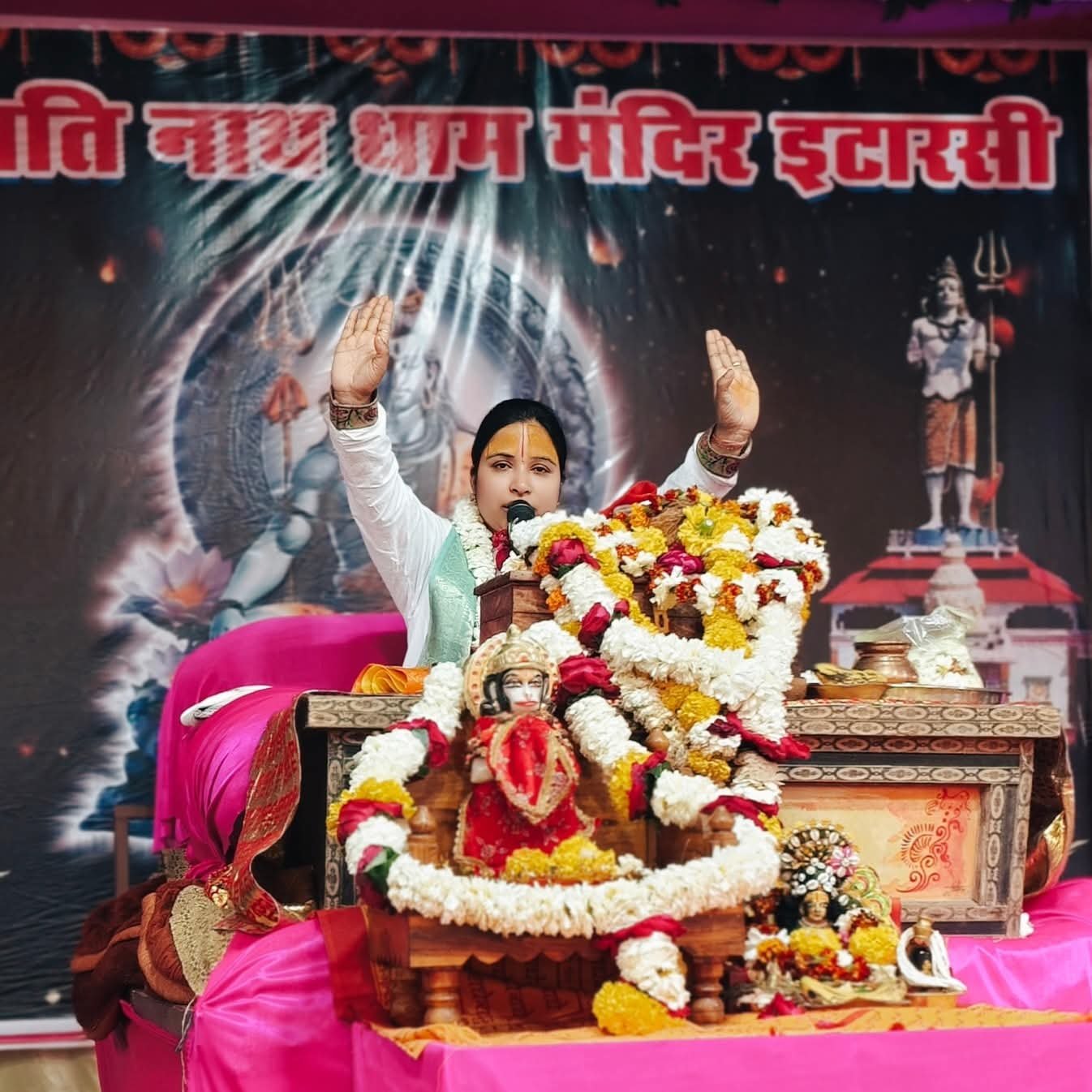 The secret of wearing Shiva's Mundamala and Chandrakala is deep: Devi Ratnamani