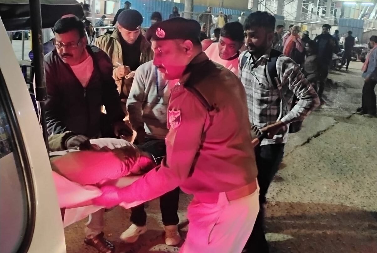 Mahanagari Express passenger gets life saving treatment at Itarsi station