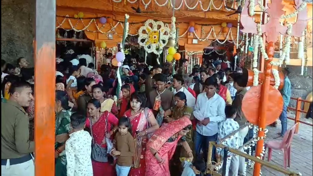 Mahashivratri Special: From the valleys of Satpura to the streets of the city, 'Har Har Mahadev' echoed, a flood of faith in Tilak and Sindoor.