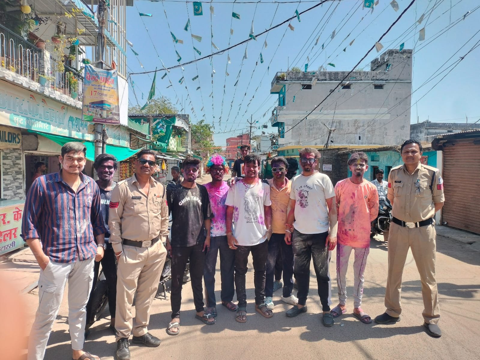 Dhulendi Celebrations: Colours pour in after a long wait of Sutak, the festival of joy celebrated under tight security.