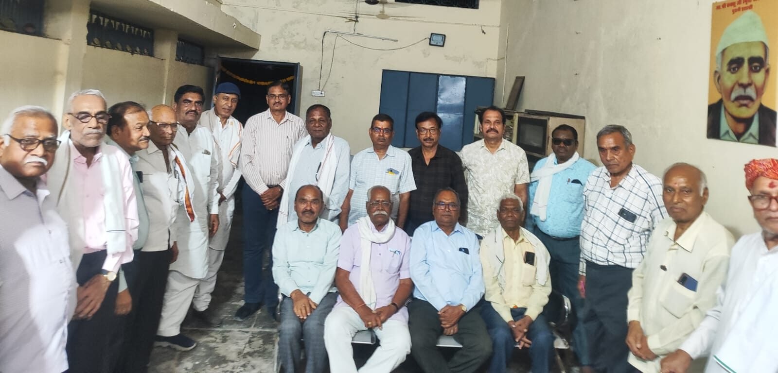 Senior Citizens Association took important decision on Narwai Mukti Abhiyan and Yoga training