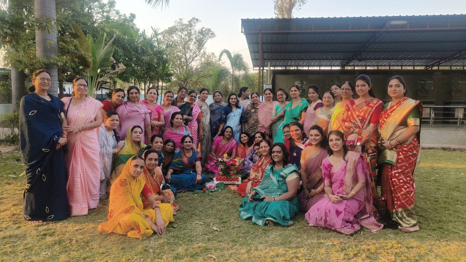 Marwari community started 16 day long Gangaur festival in Seoni Malwa