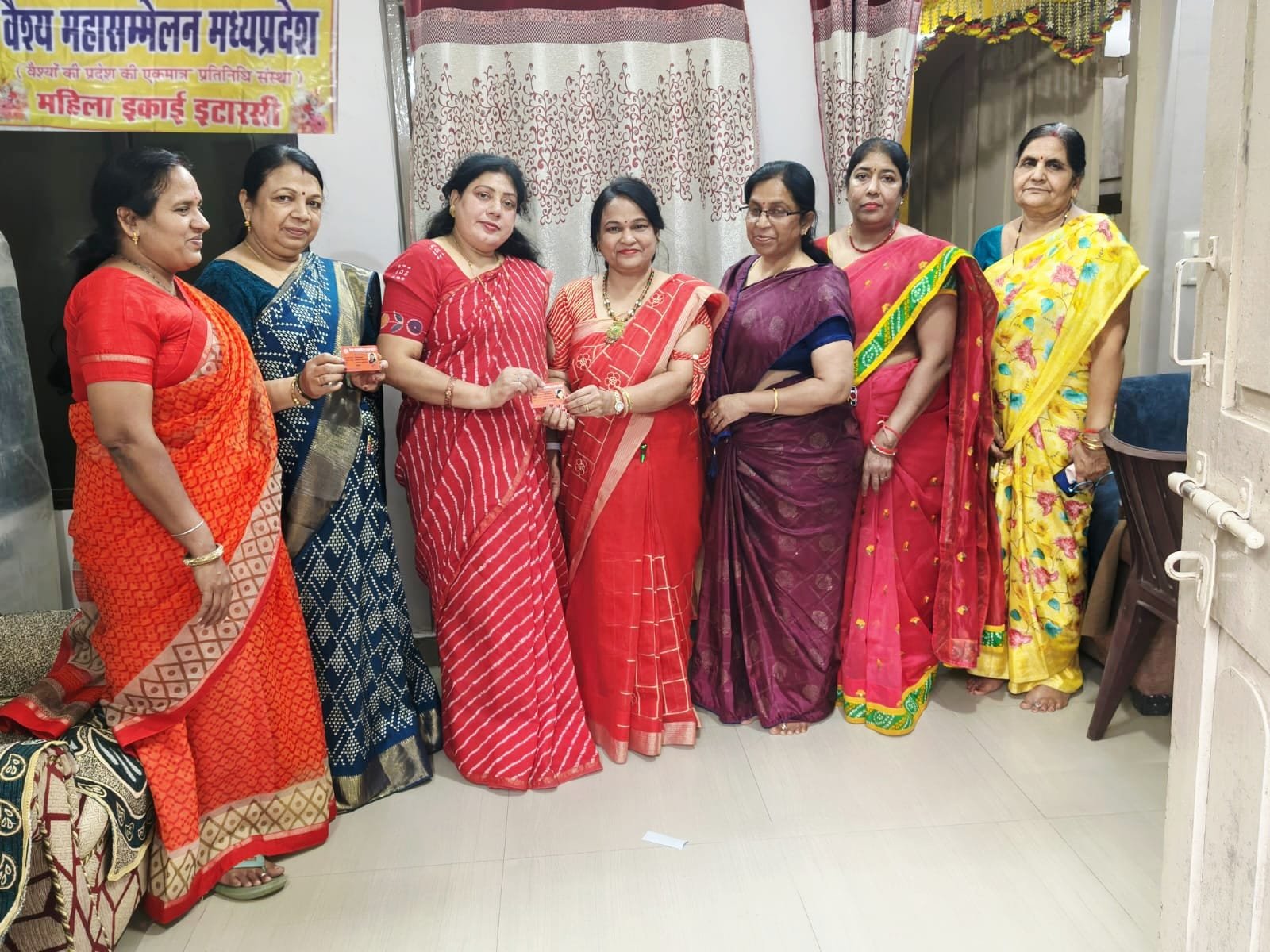 Vaishya Mahasammelan Women's Unit celebrated Vaishya Day with enthusiasm and welcomed Vikram Samvat 2083.
