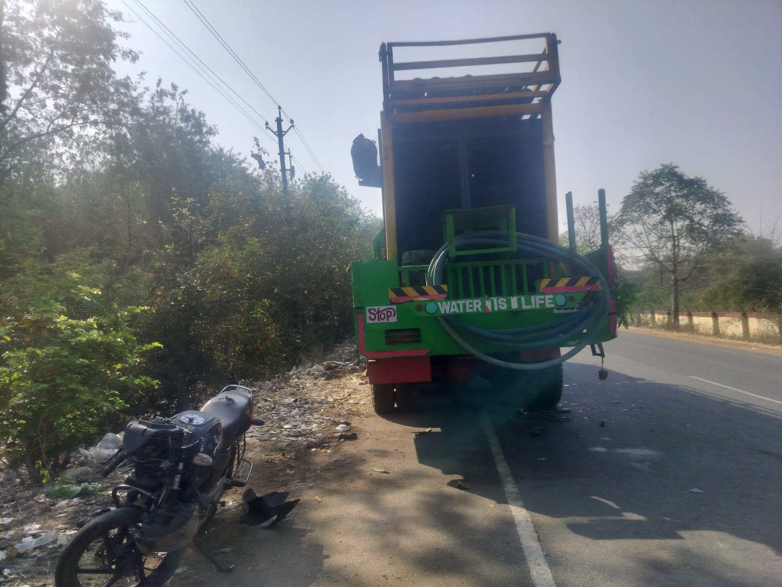 Darkness claims another life, CPE employee dies after colliding with a parked truck in Rajasthan