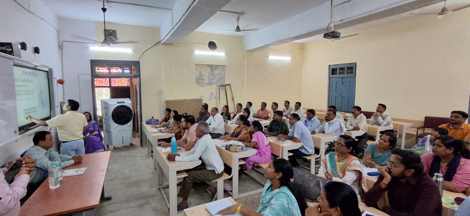 Census: Training of enumerators begins, city's 'economic-social' horoscope will be recorded through 32 questions.