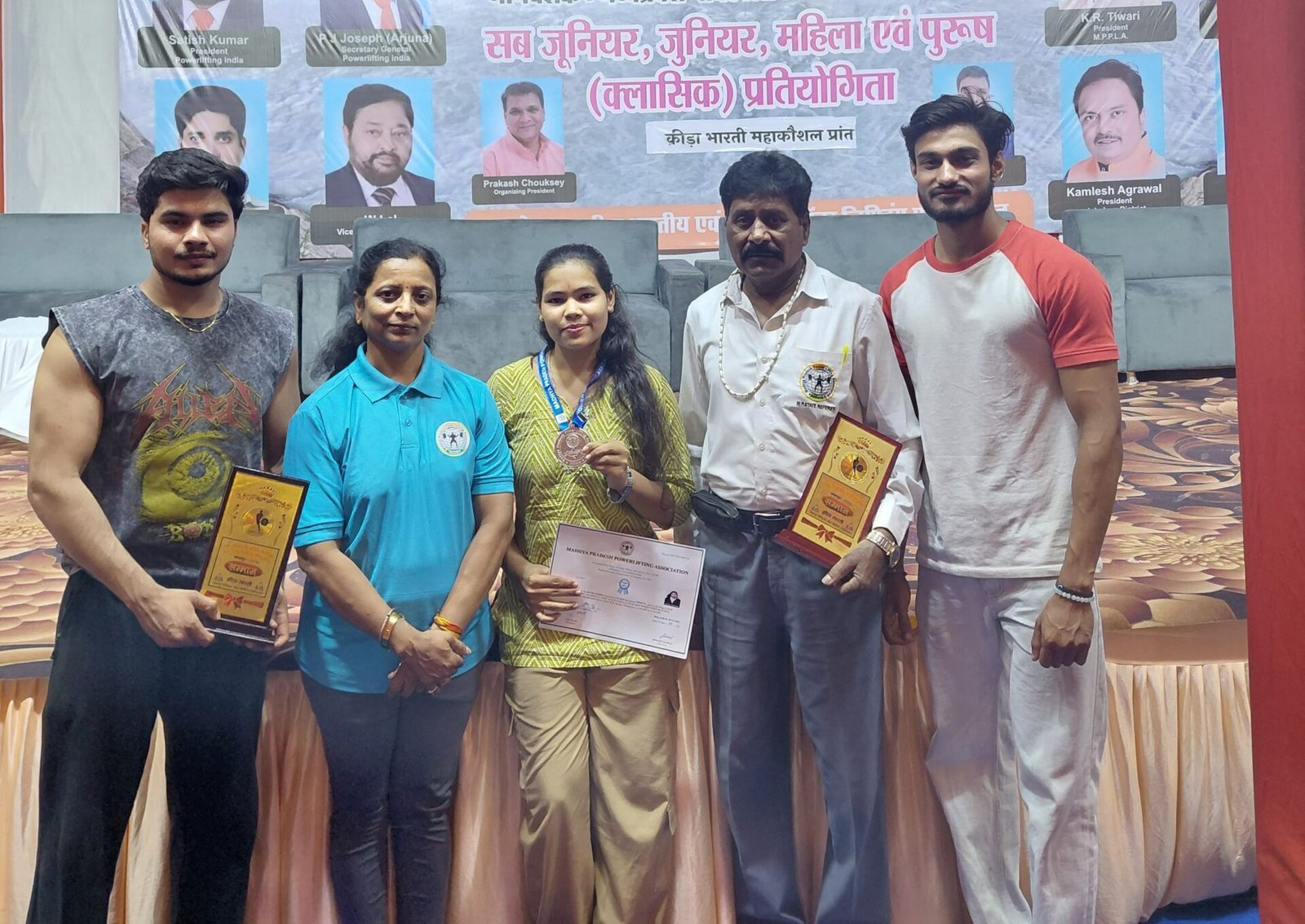 Narmadapuram dominates state-level powerlifting meet, Richa and Kanak win silver medals