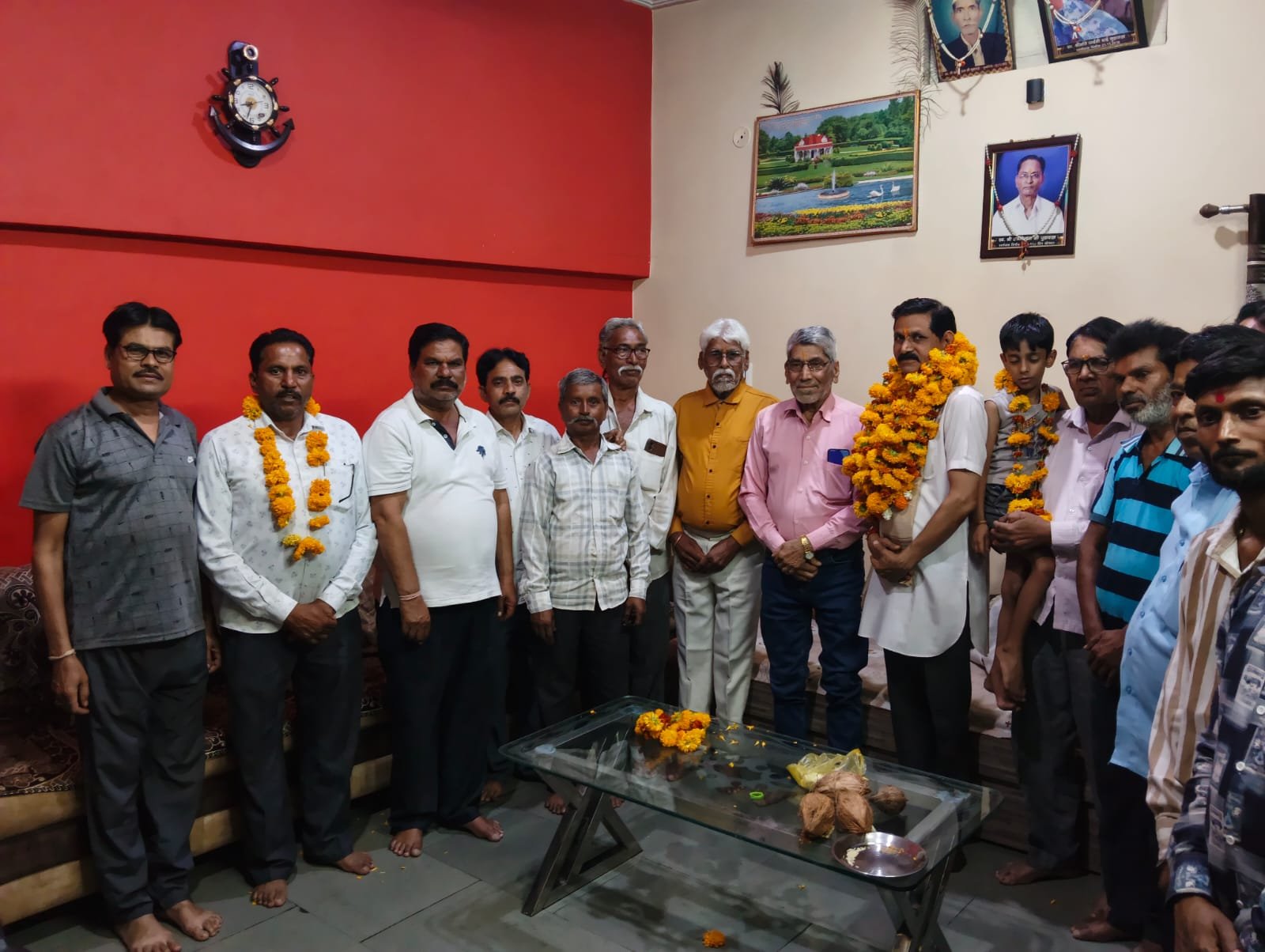 Devi Prasad Kushwaha becomes Alderman: Supporters and Kushwaha community cheer, welcome at residence