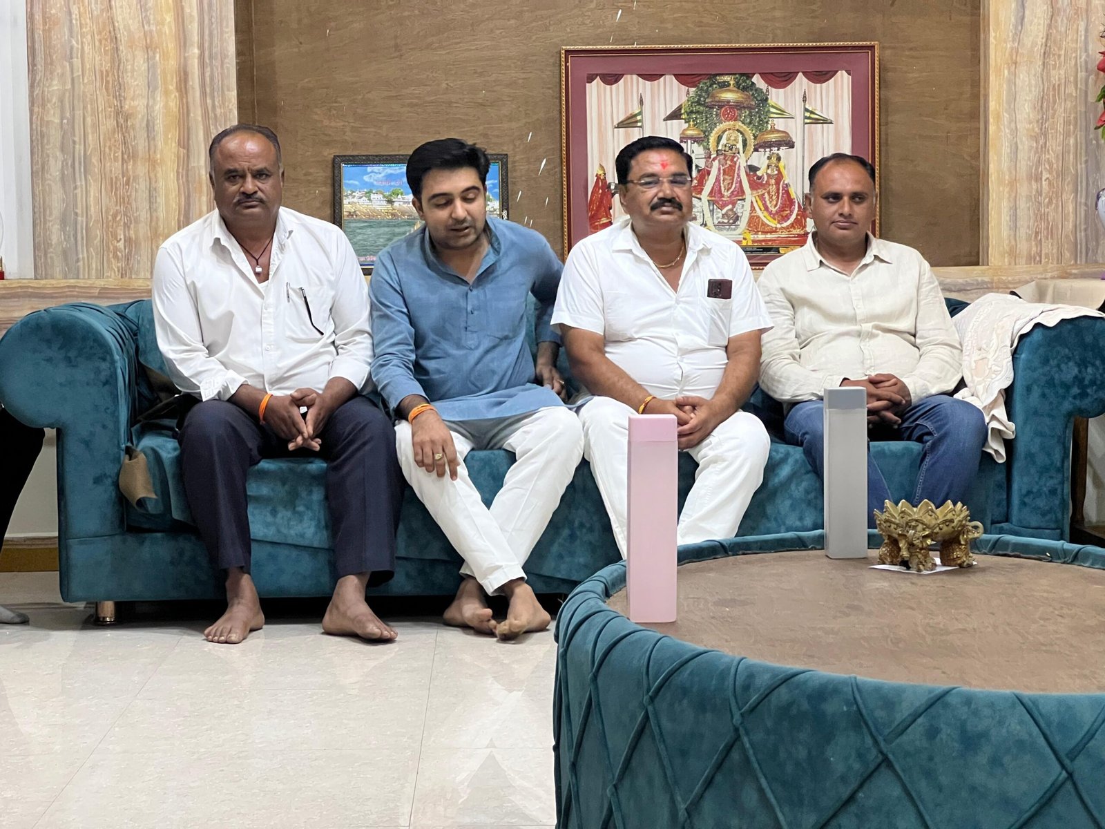 Congress attacks government on farmers' issues, warns against 'false cases' on stubble burning