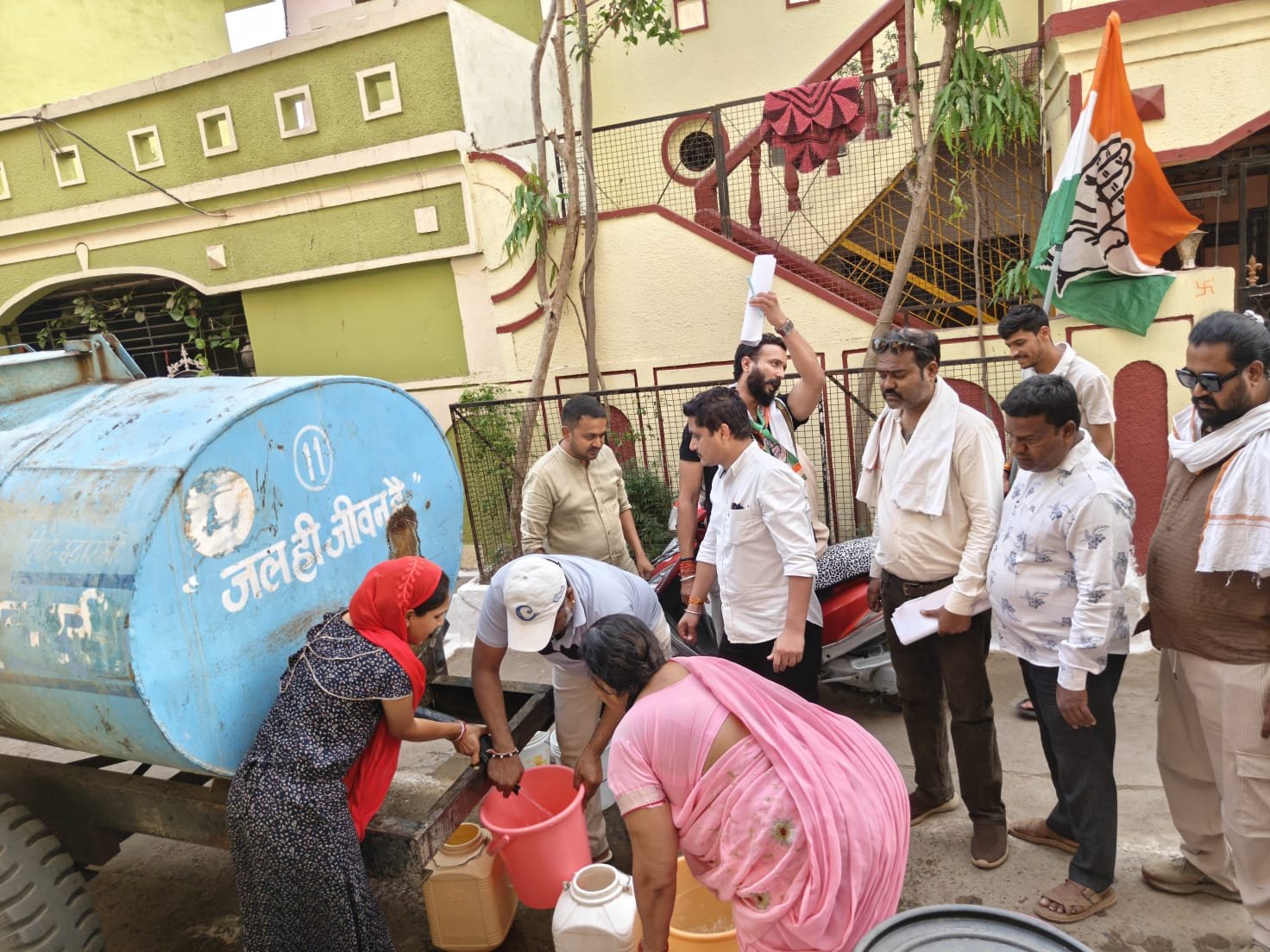Youth Congress's 'Ward-to-Ward' campaign: Water problem solved in Ward 33