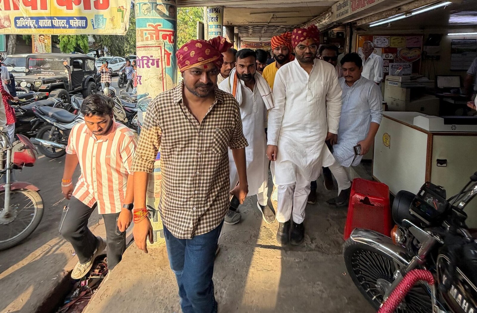 Youth Congress's 'Ward-Ward Chalo' campaign, State President directly interacted with traders