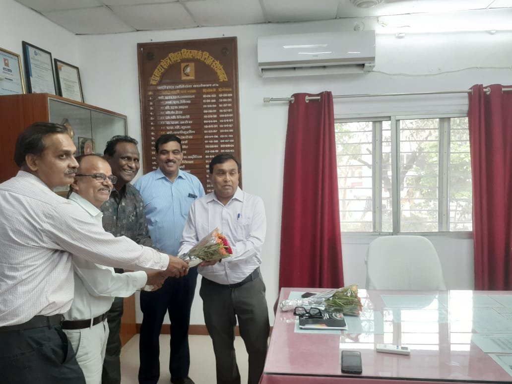 Newly appointed Chief General Manager Rakesh Sharma welcomed on his arrival in Narmadapuram